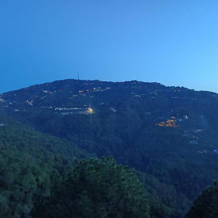 The Summer House Kasauli I Party & Music I Sky Bonfire I Managed By Exotic Stays Exterior foto